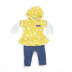 Yellow and white polka dot hooded baby girl outfit size newborn